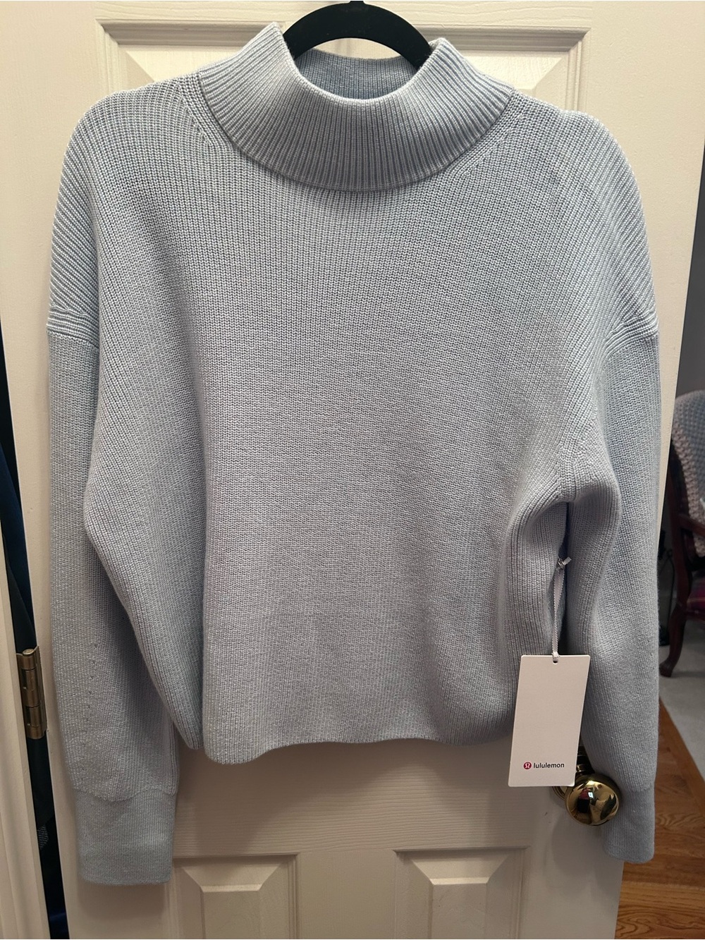 NWT Lululemon Light Blue/Gray Merino Wool Mock Neck Ribbed Sweater. Size 8